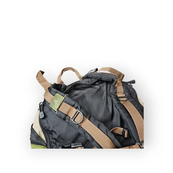 Vintage adidas Backpack Hiking Daypack Tan Green Black Outdoor Utility Bag - Picture 5 of 5